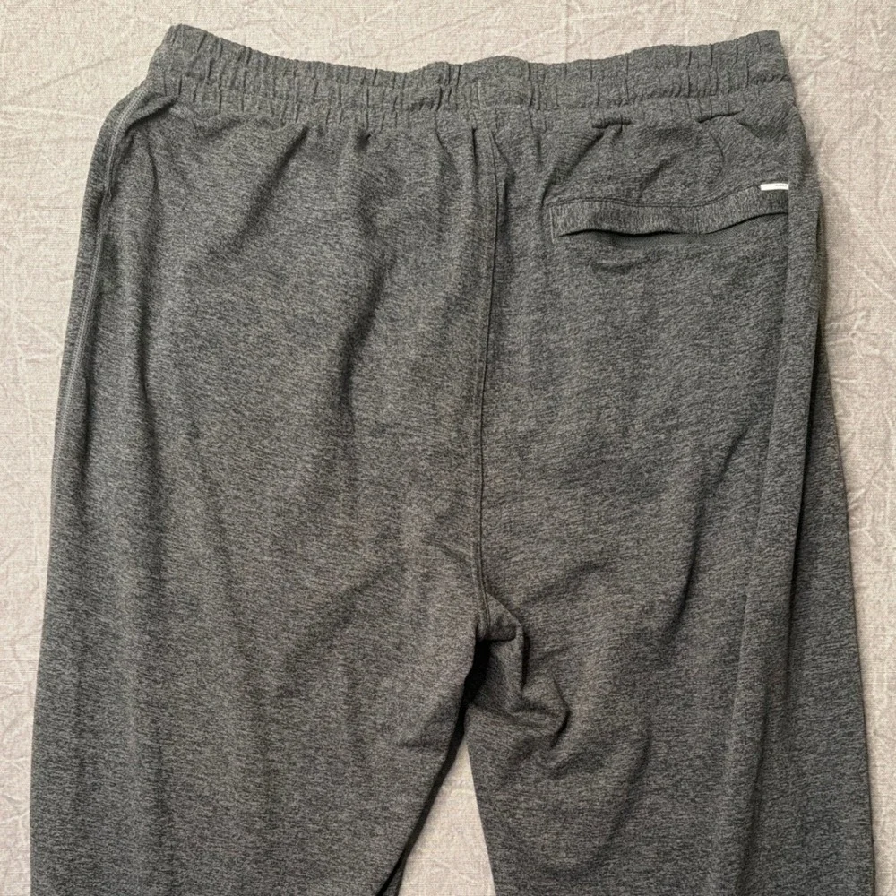 Vuori Joggers Mens XL Ponto Performance Charcoal Heather Stretch Pants V438